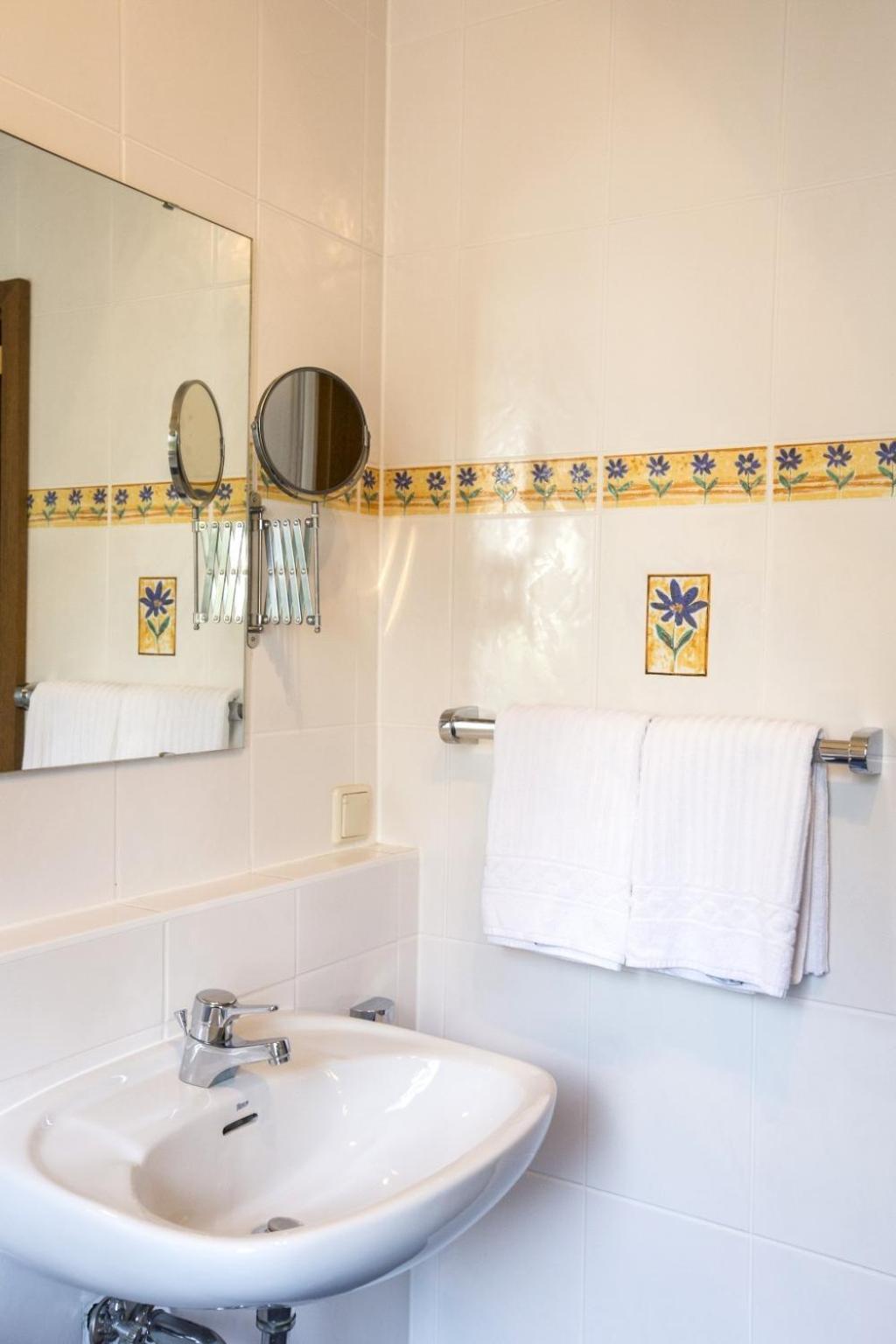 Hotel-Pension-Waldblick Garni Гиттерсдорф Номер фото