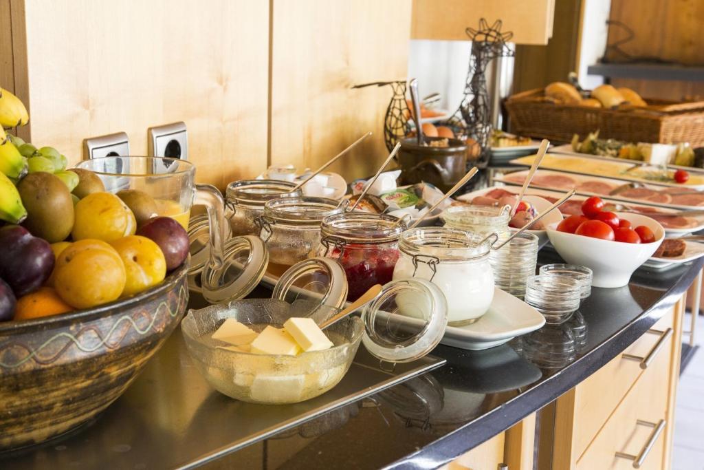 Hotel-Pension-Waldblick Garni Гиттерсдорф Экстерьер фото
