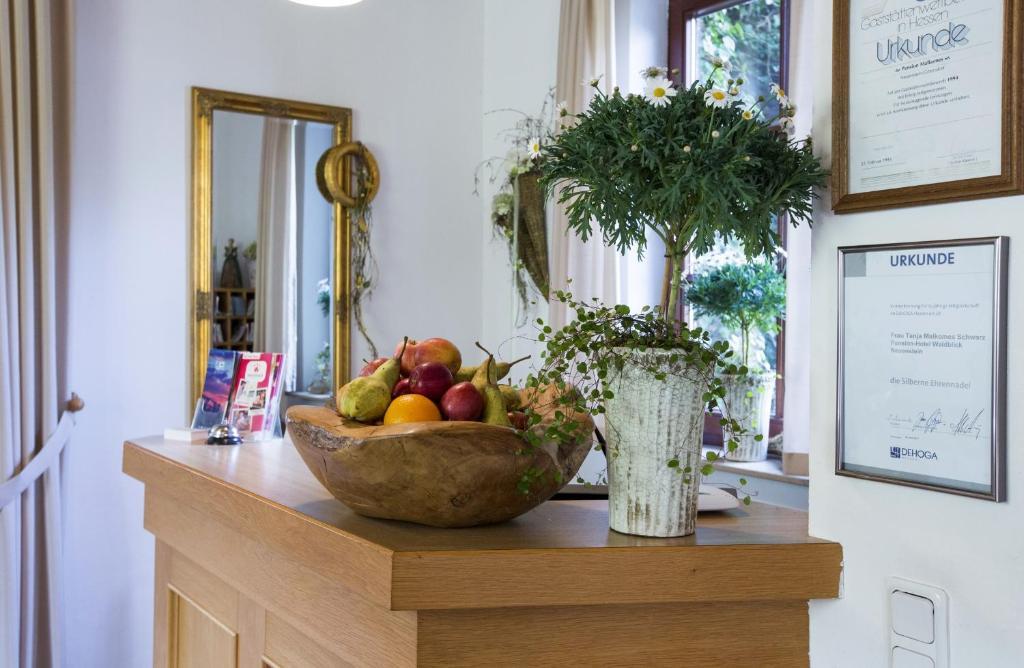 Hotel-Pension-Waldblick Garni Гиттерсдорф Экстерьер фото